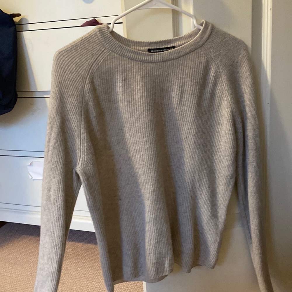 Brandy Melville sweater OS super comfy